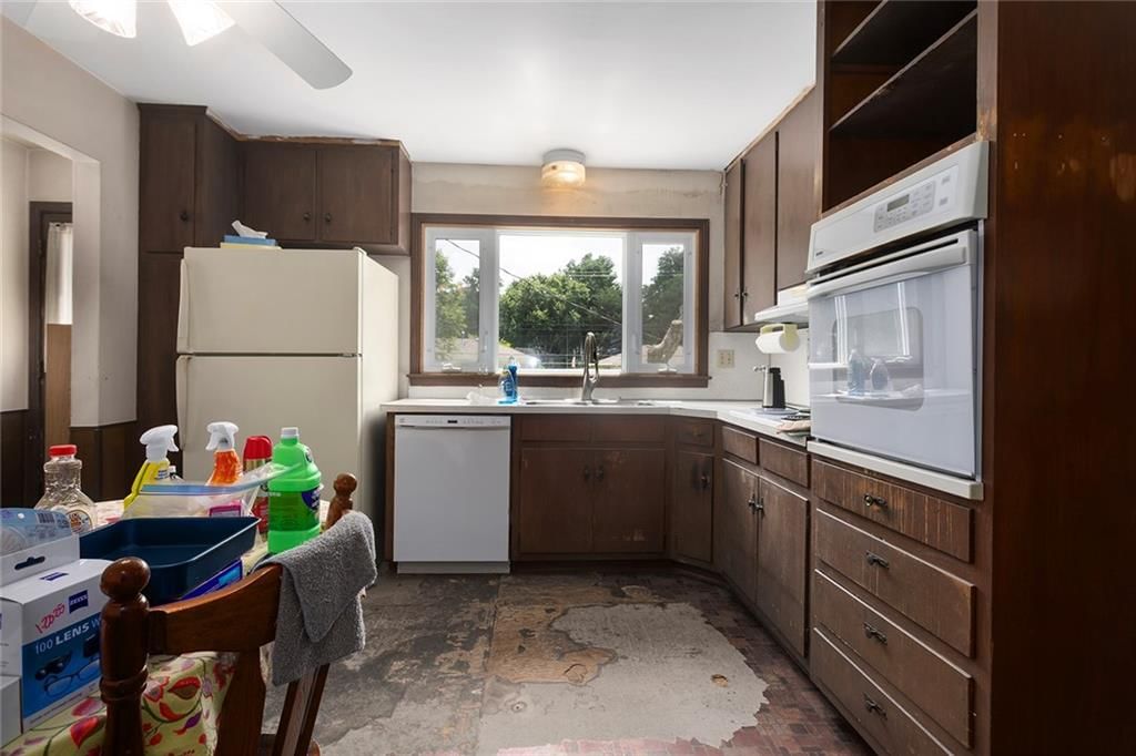 9931 Woodson Drive — photo 7