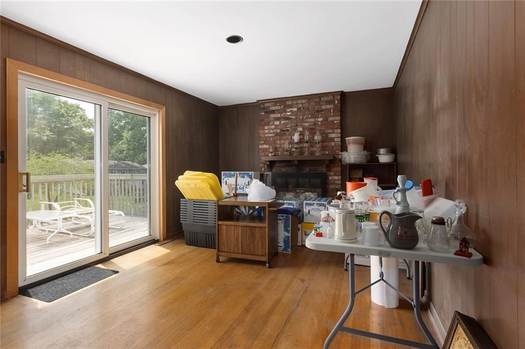 9931 Woodson Drive — photo 11