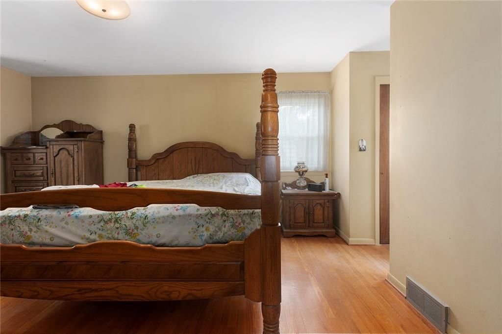 9931 Woodson Drive — photo 13