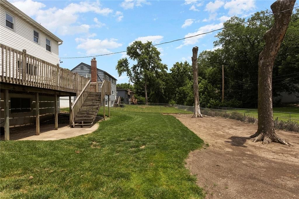 9931 Woodson Drive — photo 30