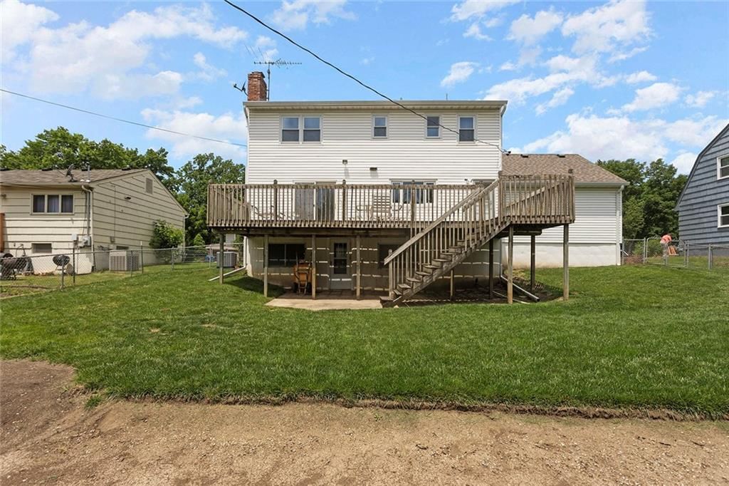 9931 Woodson Drive — photo 32