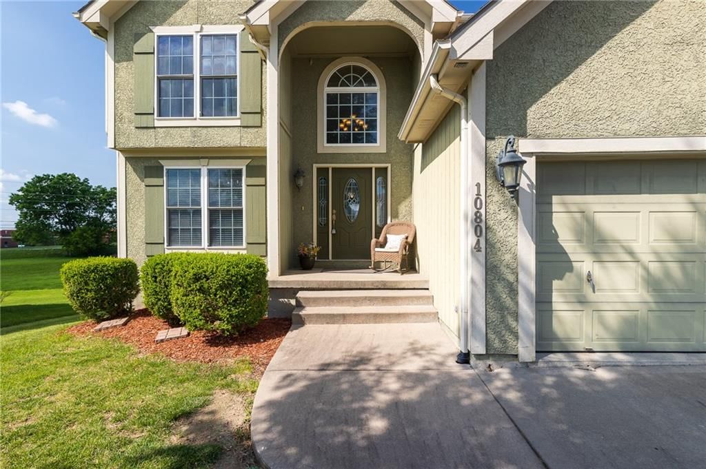 10804 N Randolph Avenue — photo 2