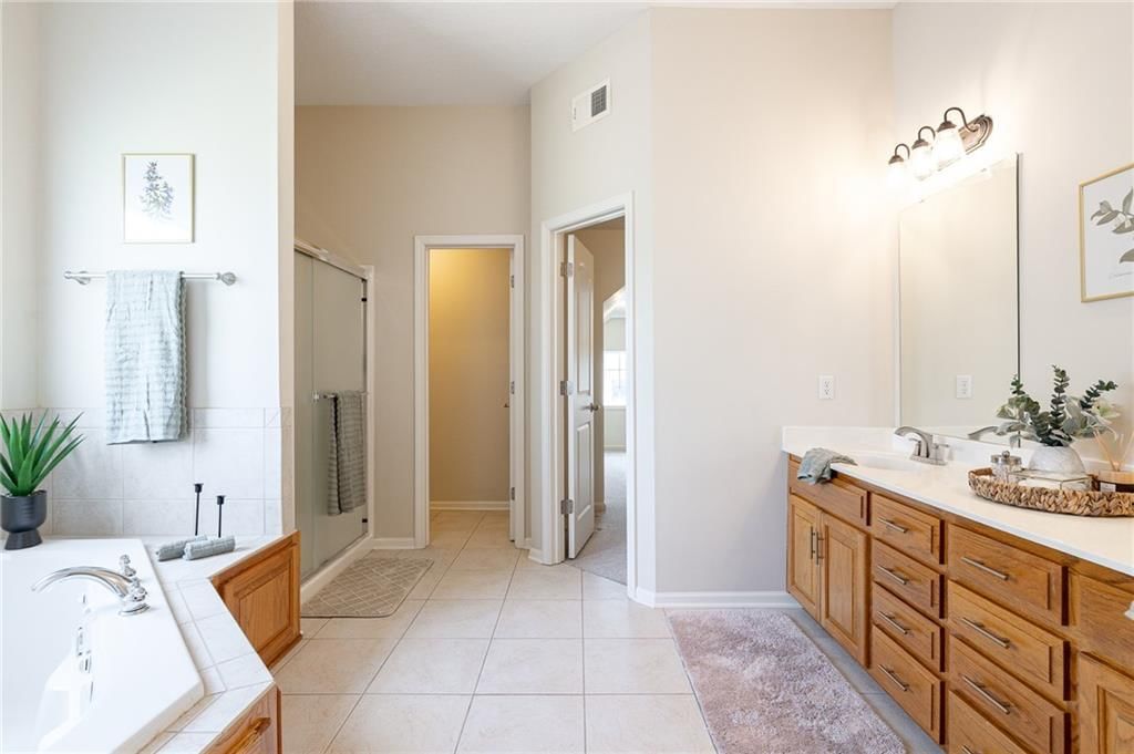 10804 N Randolph Avenue — photo 30