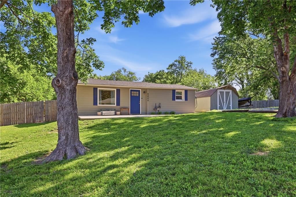 6800 NE Cotter Avenue — photo 3