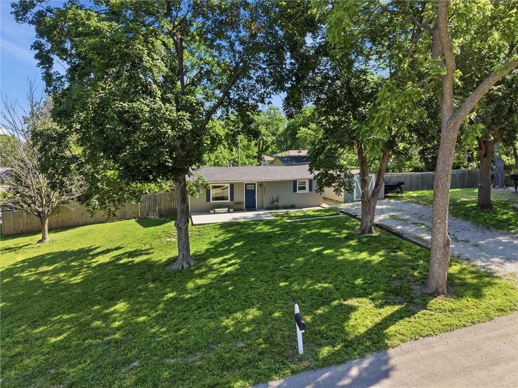6800 NE Cotter Avenue — photo 32