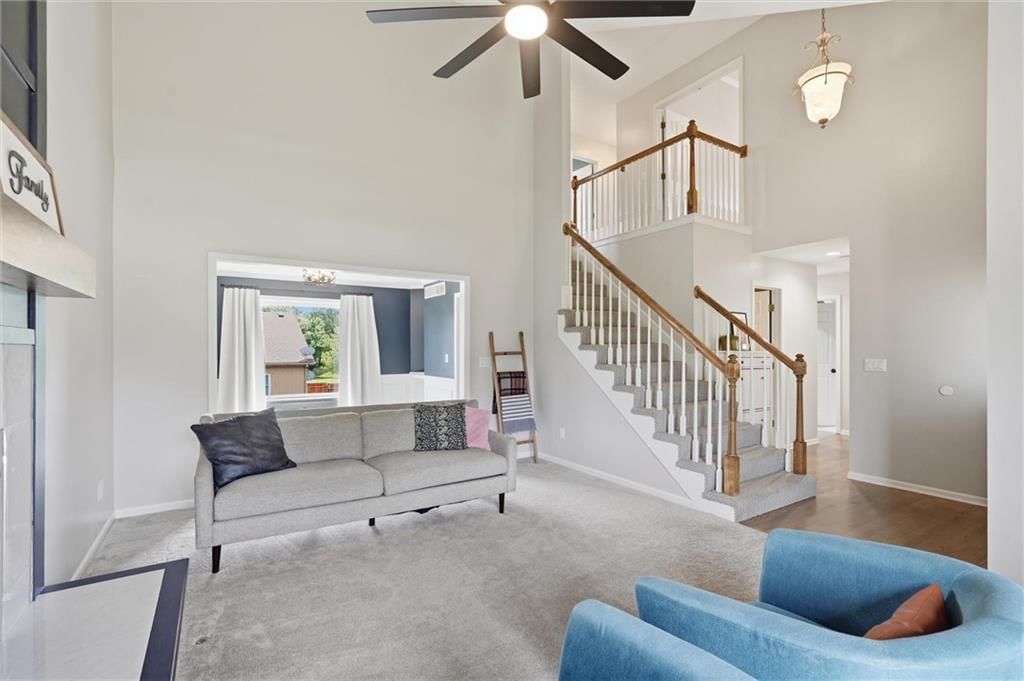 29905 W 183rd Terrace — photo 4