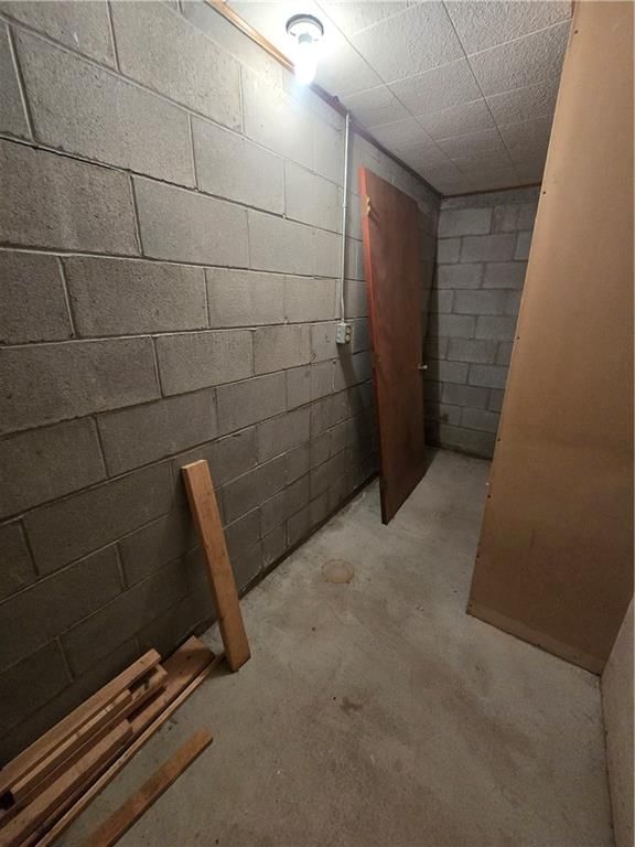 404 Spruce Street — photo 15