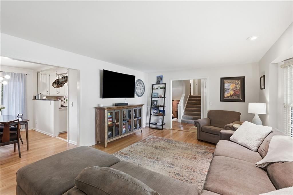 100 W 109th Terrace — photo 6