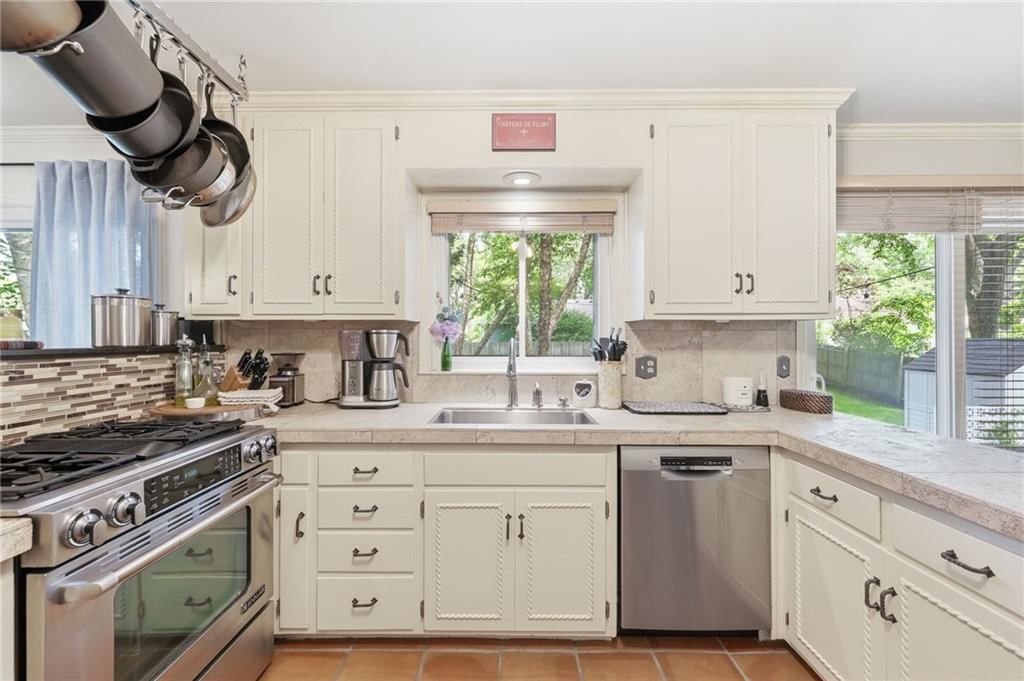 100 W 109th Terrace — photo 14