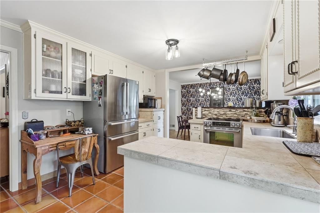 100 W 109th Terrace — photo 18