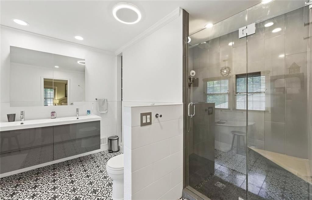 100 W 109th Terrace — photo 32