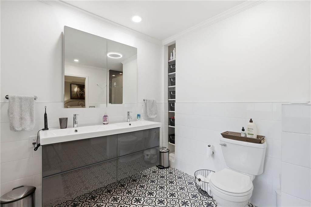 100 W 109th Terrace — photo 34