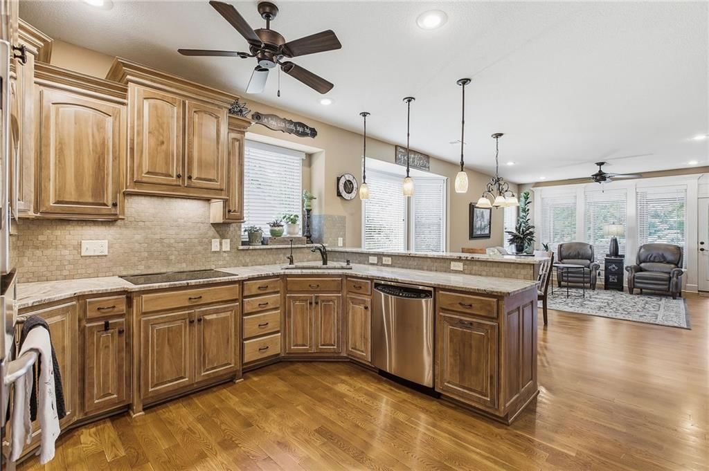 2808 S Brentwood Drive — photo 29