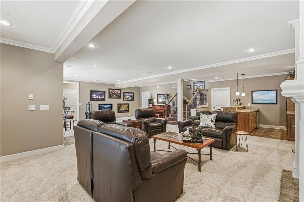 2808 S Brentwood Drive — photo 50