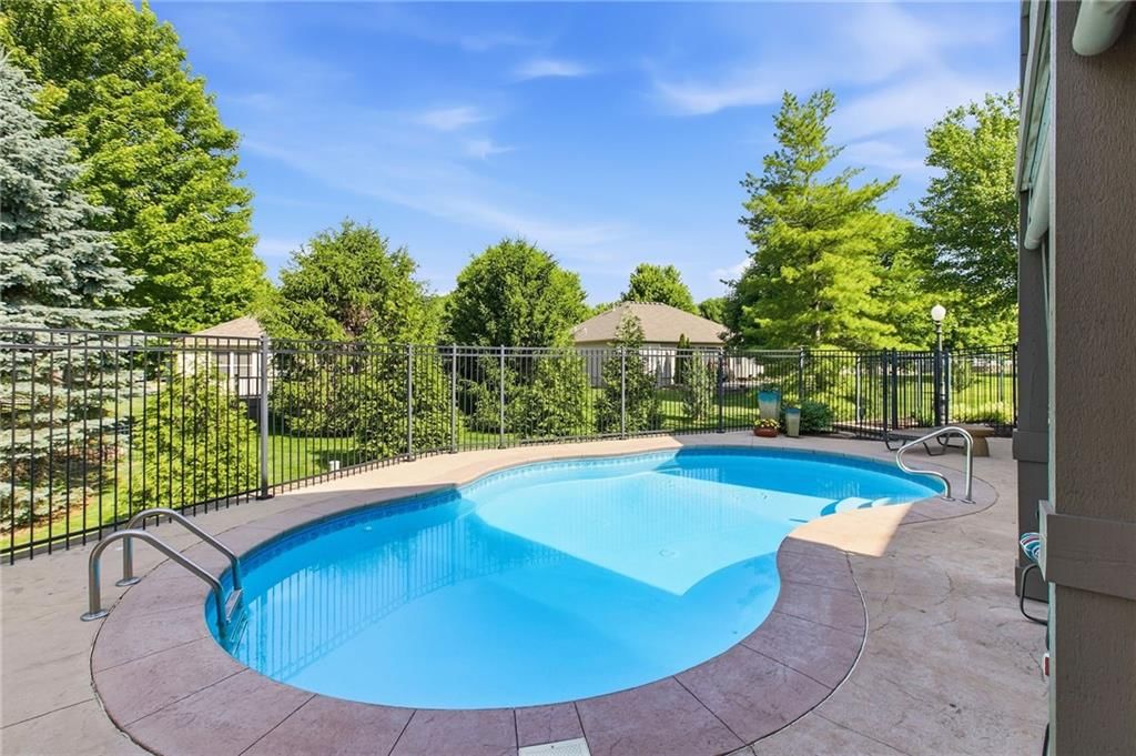 2808 S Brentwood Drive — photo 63