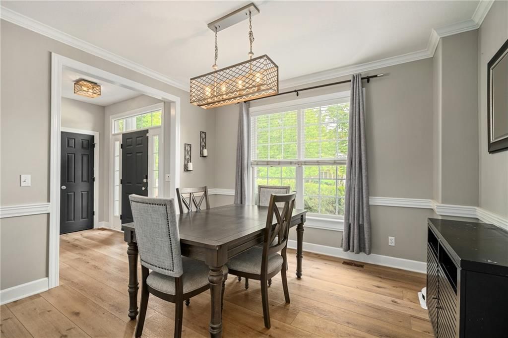 10122 Theden Circle — photo 19