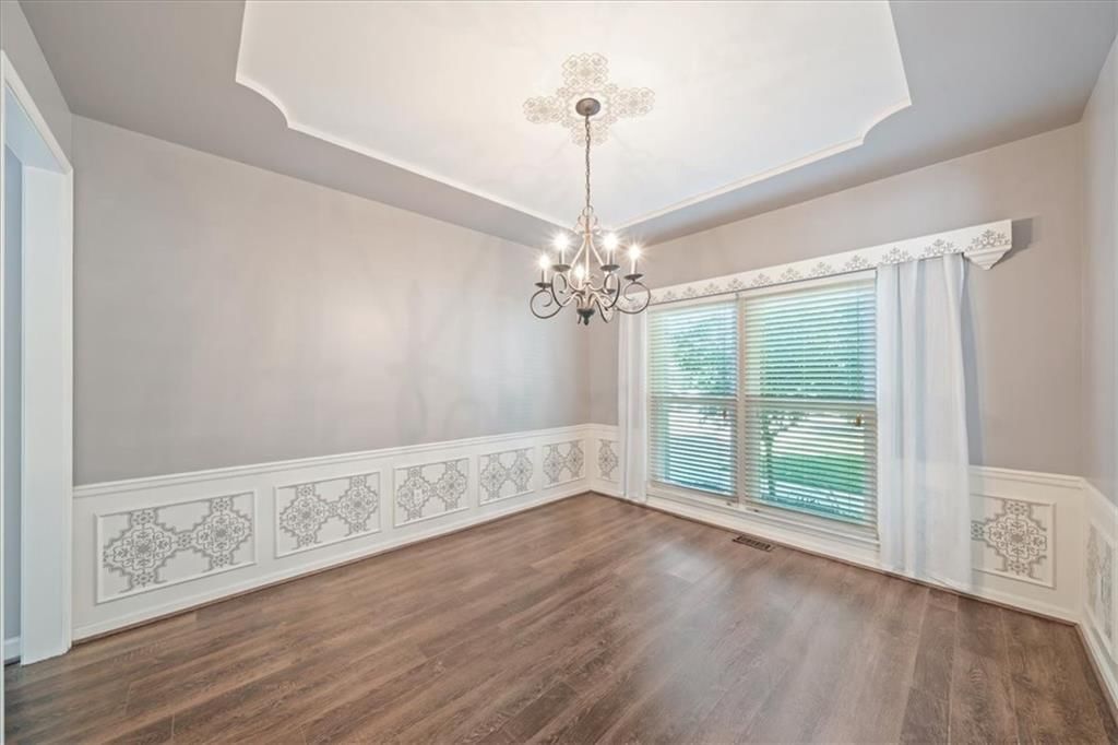 7801 N Revere Drive — photo 4