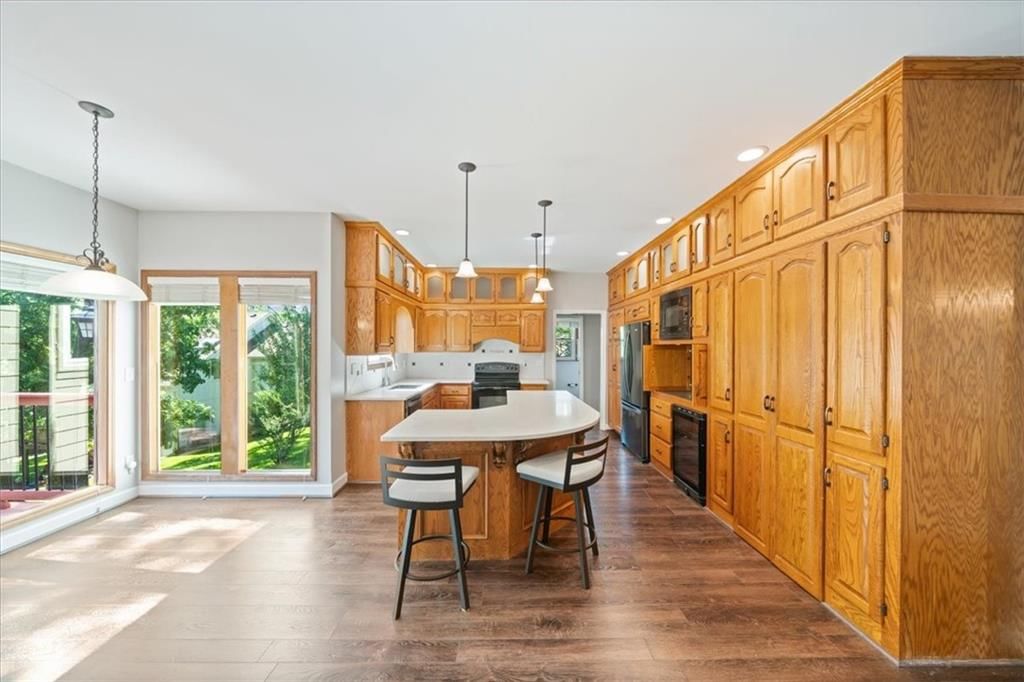 7801 N Revere Drive — photo 12