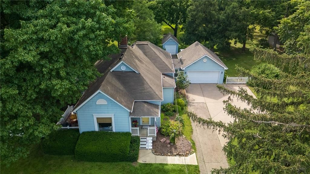 2304 Maple Avenue — photo 2