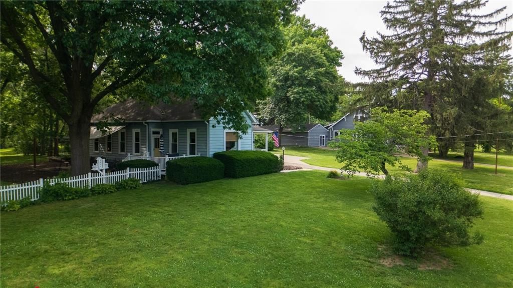 2304 Maple Avenue — photo 11