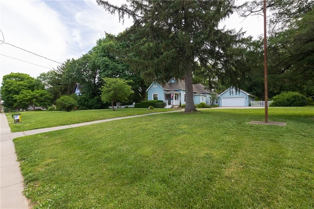2304 Maple Avenue — photo 22