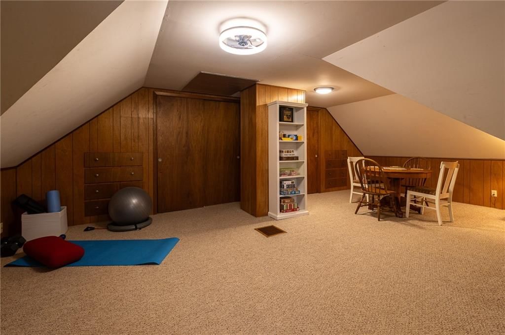 2304 Maple Avenue — photo 49