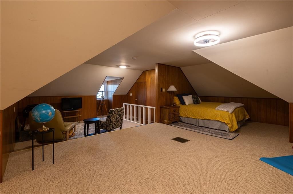 2304 Maple Avenue — photo 50