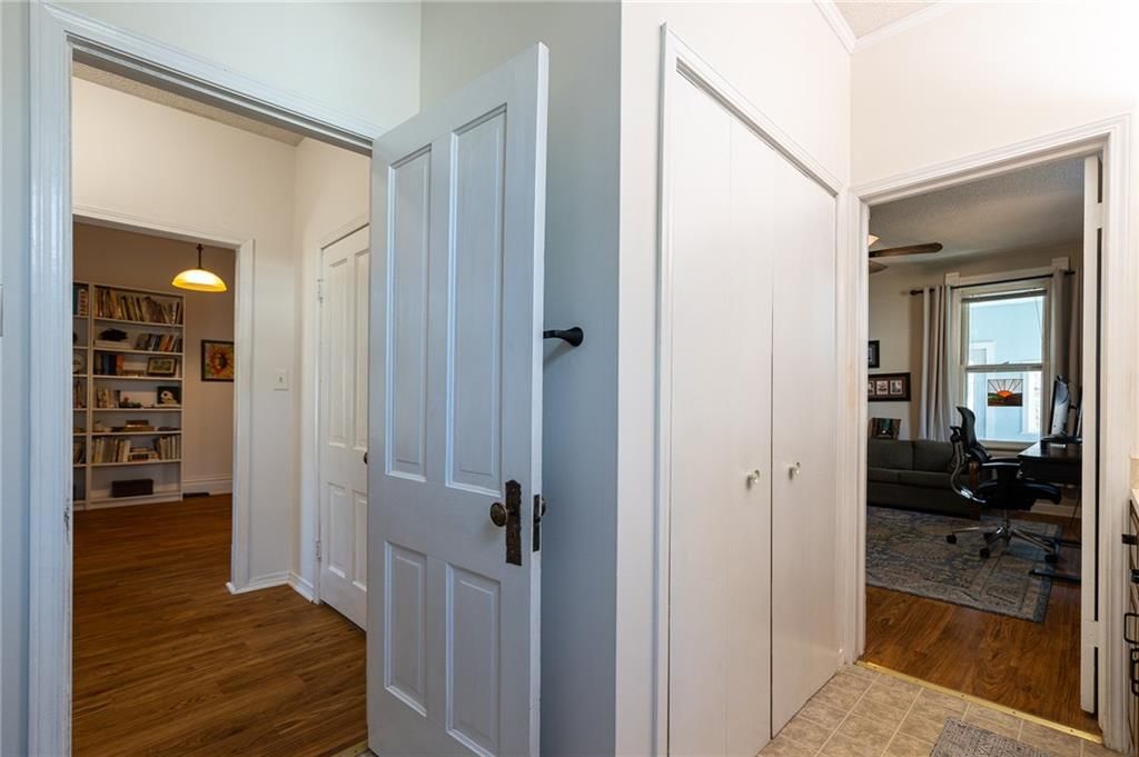 2304 Maple Avenue — photo 58