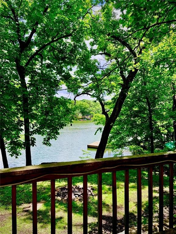 33 NW Lakeside Drive — photo 5