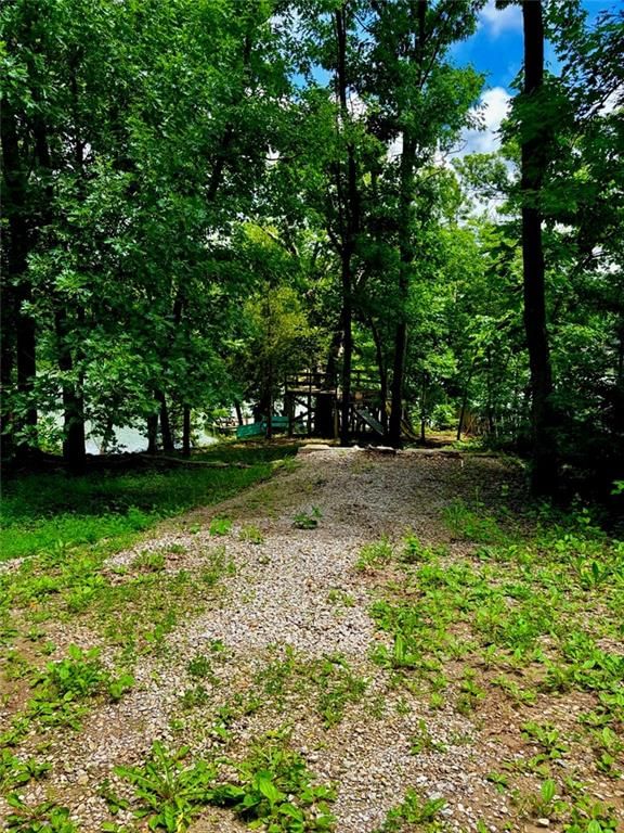 33 NW Lakeside Drive — photo 13