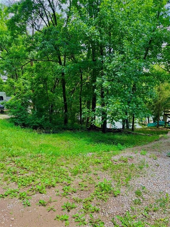 33 NW Lakeside Drive — photo 14
