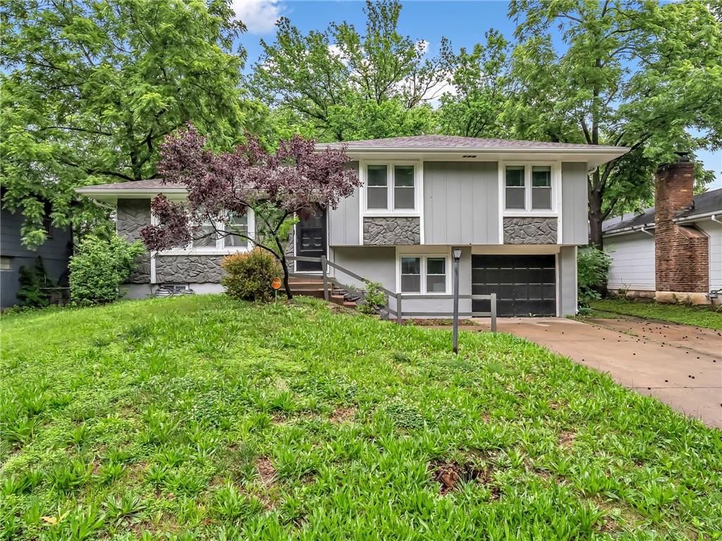 11805 Fuller Avenue — photo 1