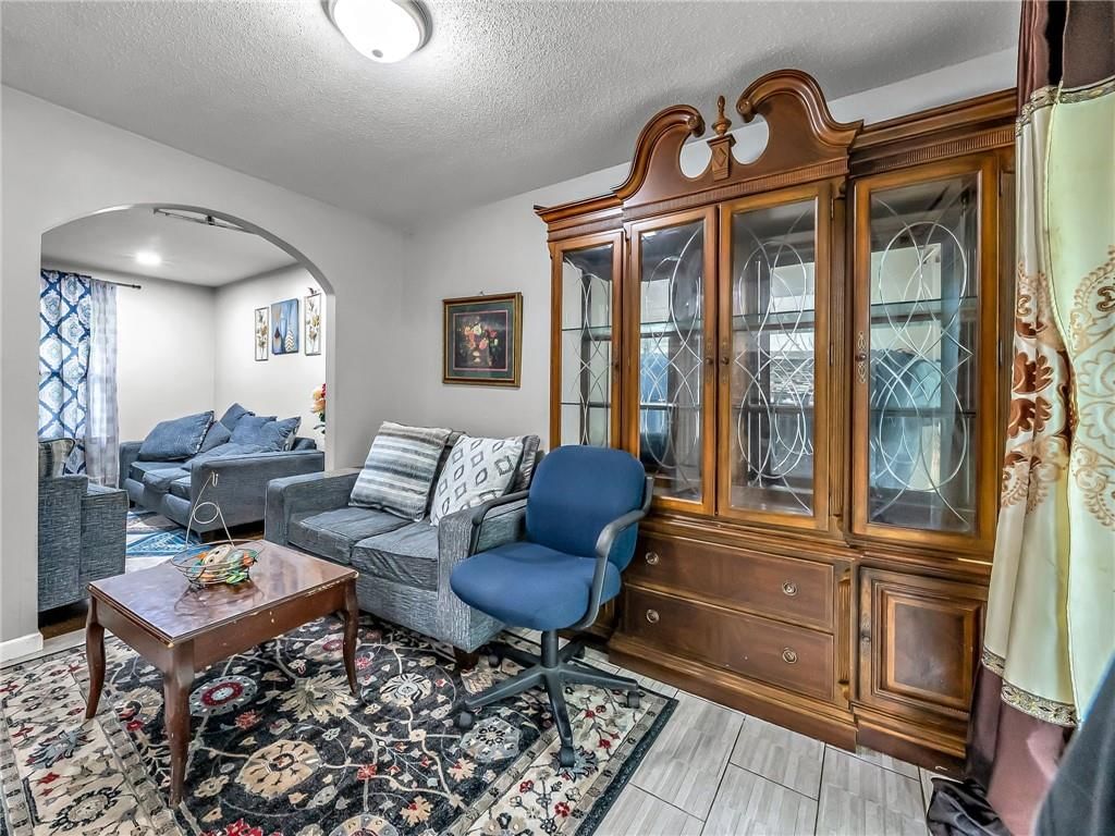 11805 Fuller Avenue — photo 10
