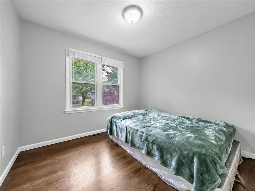 11805 Fuller Avenue — photo 16
