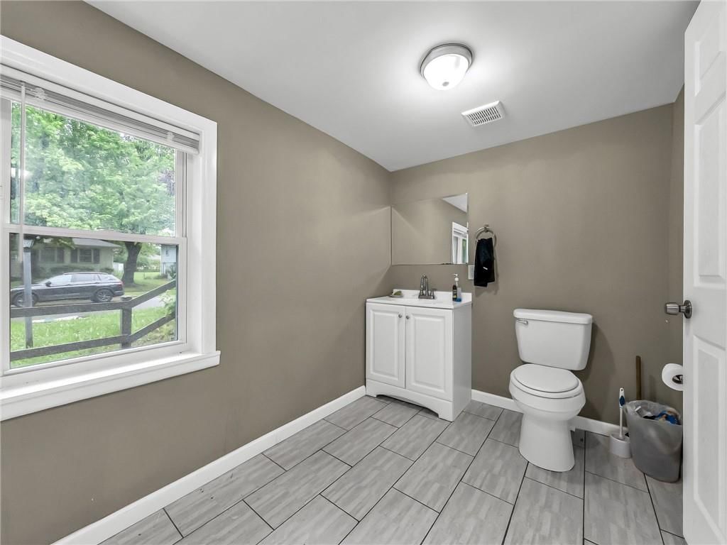 11805 Fuller Avenue — photo 20