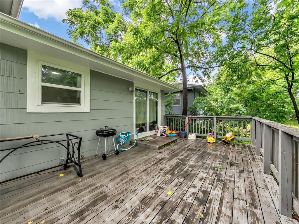 11805 Fuller Avenue — photo 24