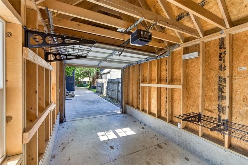 2112 W 48th Terrace — photo 7