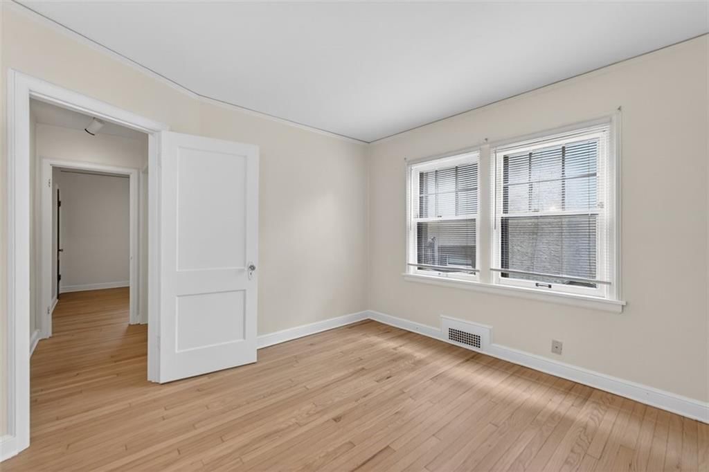 2112 W 48th Terrace — photo 19