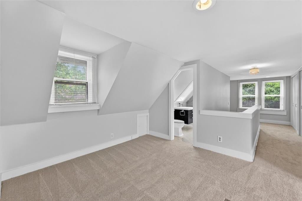 2112 W 48th Terrace — photo 26