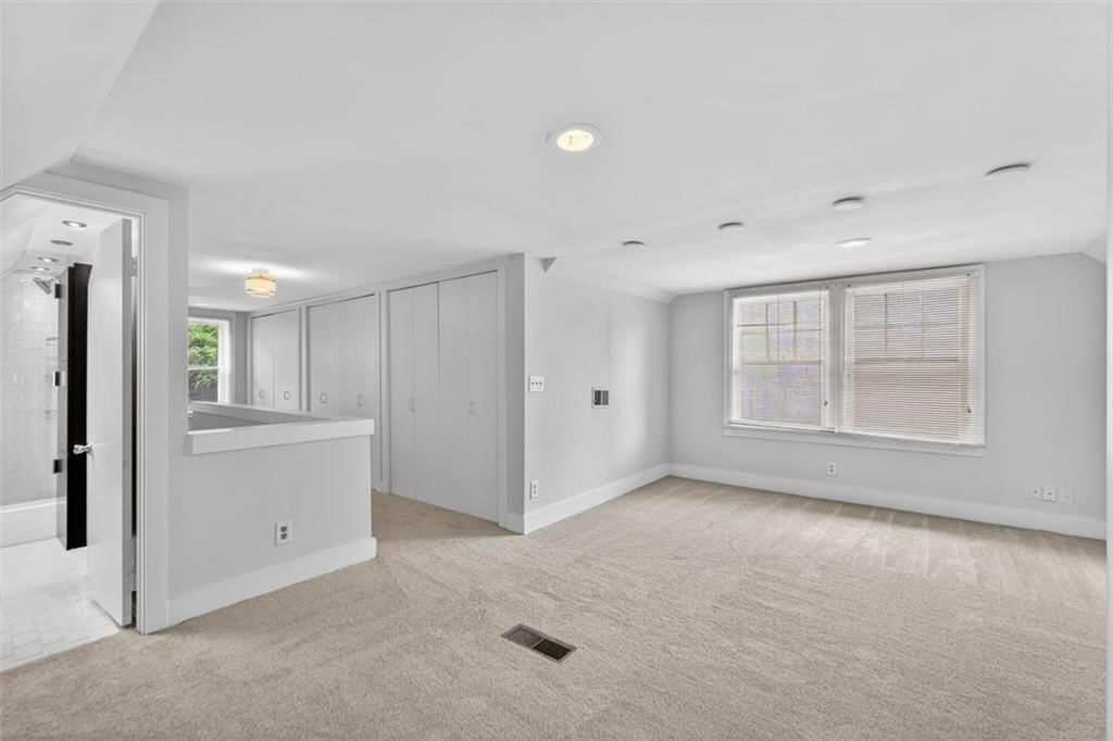 2112 W 48th Terrace — photo 29