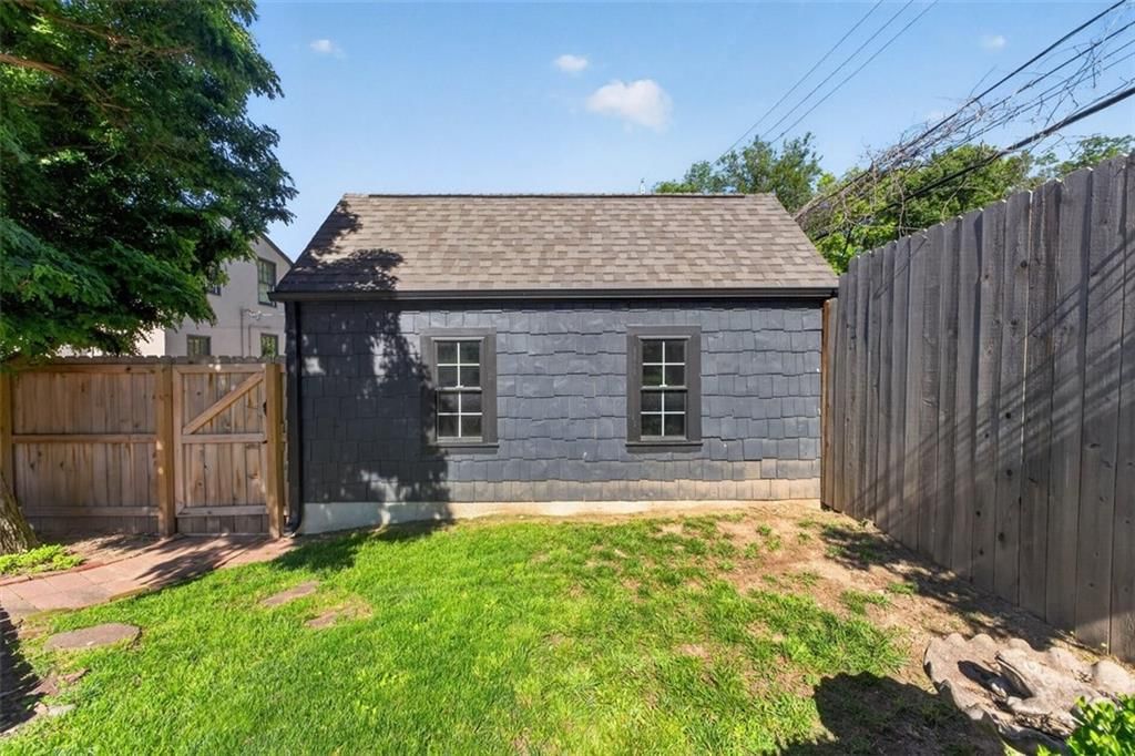 2112 W 48th Terrace — photo 39