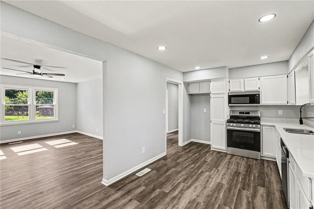 242 S Raum Street — photo 8
