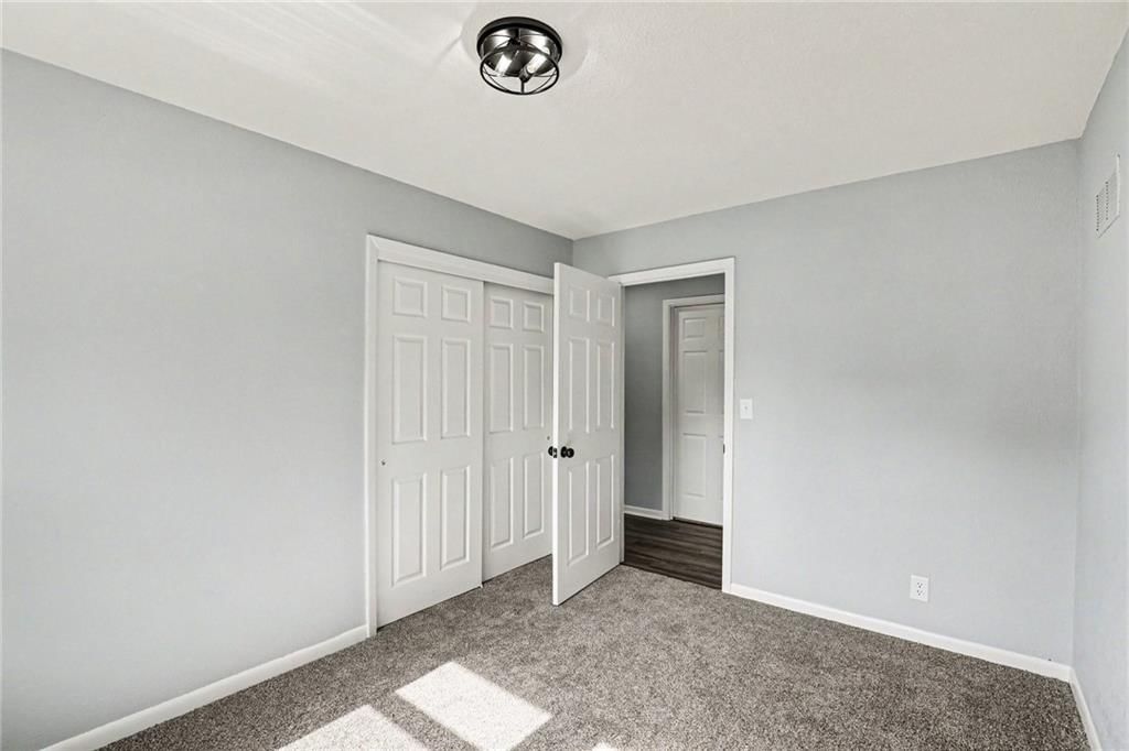 242 S Raum Street — photo 16