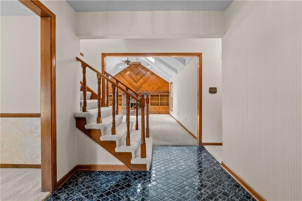 204 NW Cypress Street — photo 14