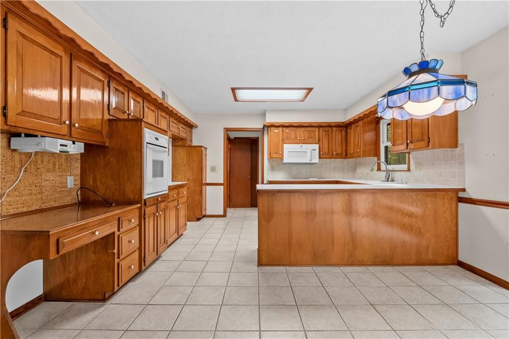 204 NW Cypress Street — photo 22