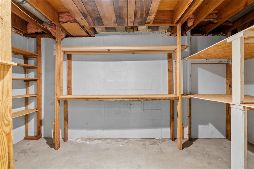 204 NW Cypress Street — photo 47