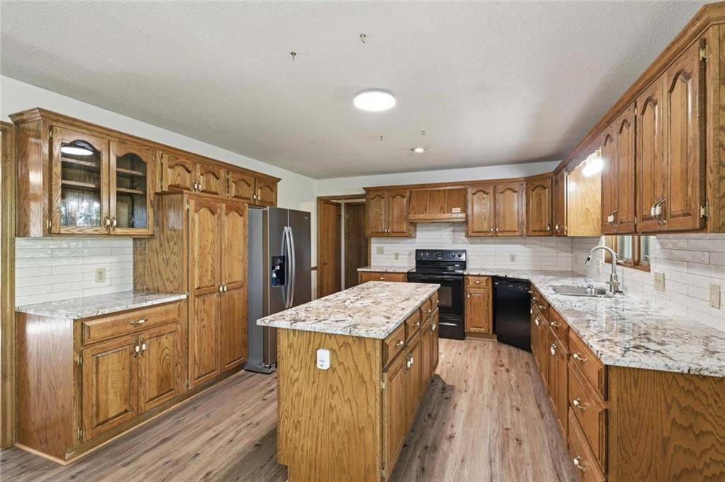 28005 S Belle Plain Road — photo 9