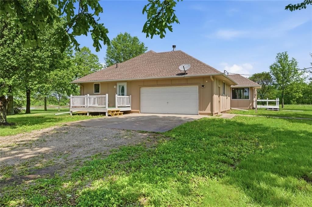 28005 S Belle Plain Road — photo 29