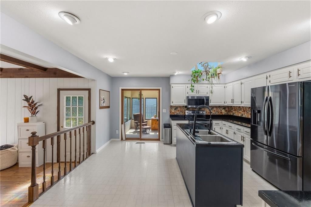5233 NW Old Pike Road — photo 17