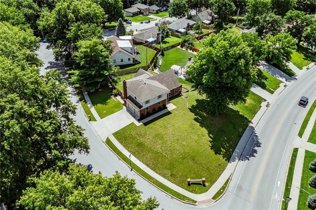 5233 NW Old Pike Road — photo 59